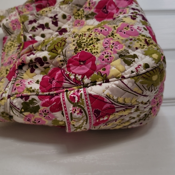 Printed Vera Bradley bag Make Me Blush Pattern Shoulder Bag - Picture 3 of 14